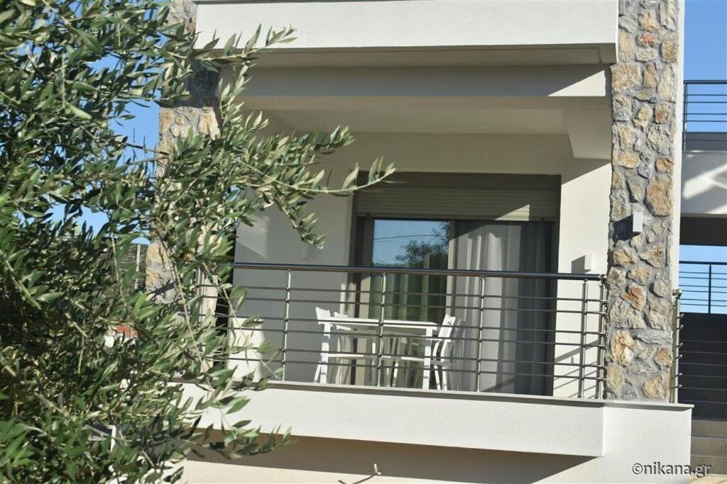 Athina Palace Luxurious Appartments โปตอส ภายนอก รูปภาพ