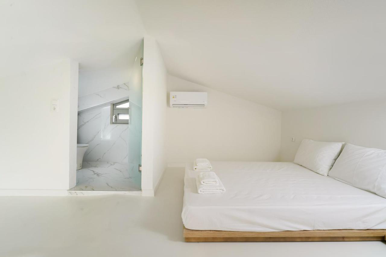 Athina Palace Luxurious Appartments โปตอส ภายนอก รูปภาพ