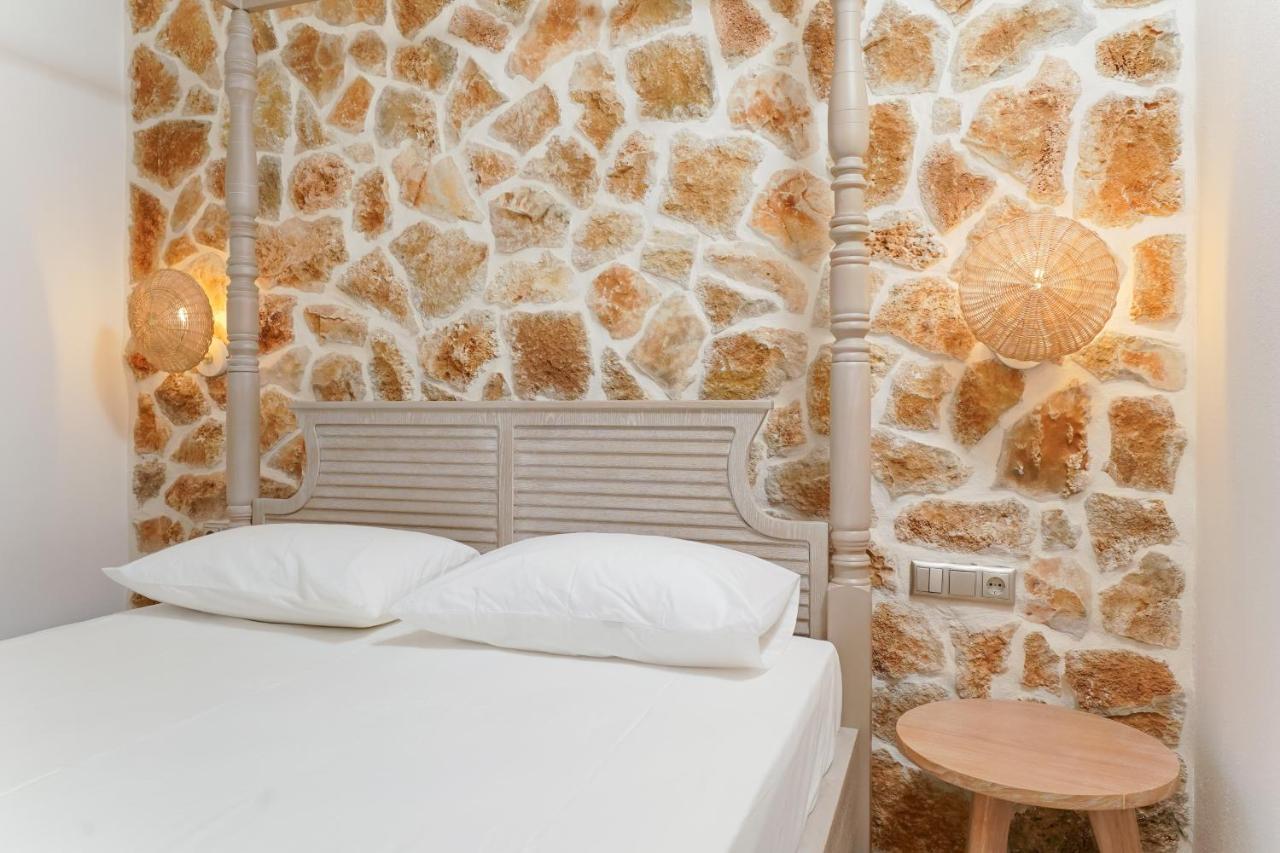 Athina Palace Luxurious Appartments โปตอส ภายนอก รูปภาพ